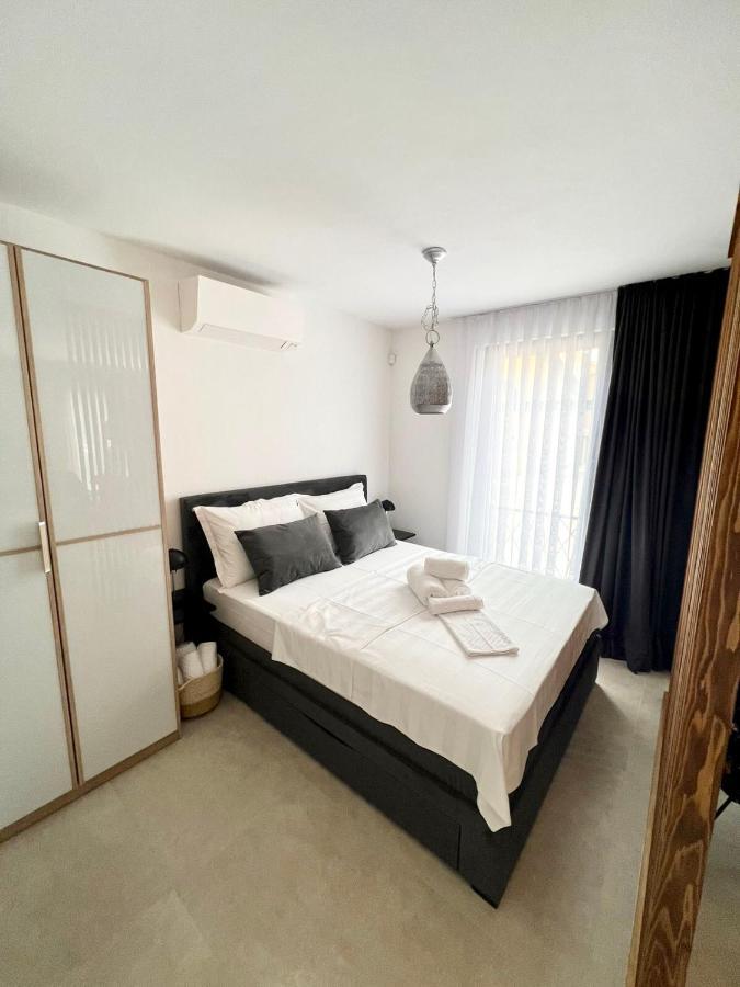 Apartmani Cube A 메덜린 외부 사진
