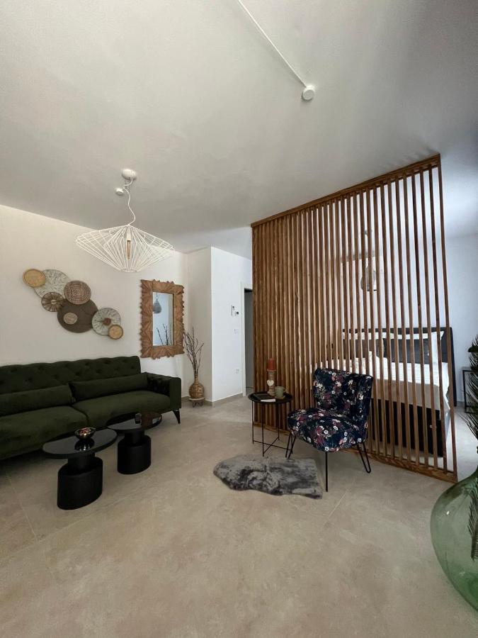 Apartmani Cube A 메덜린 외부 사진